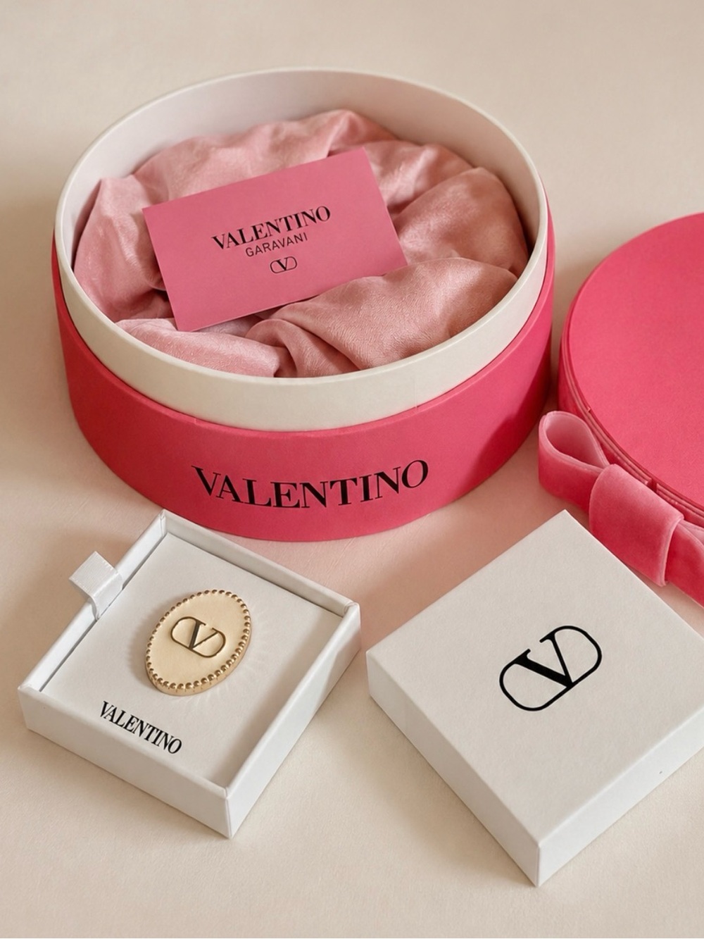 Valentino Beauty Limited Edition Gold Brooch Pin Heart Charm Accessory